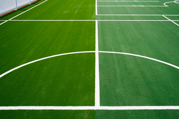 Campo Esportivo com grama sintética
