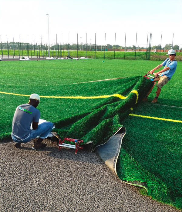 Instalação de grama